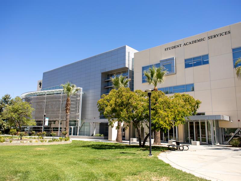 Moreno Valley College - Student Academic Services Building