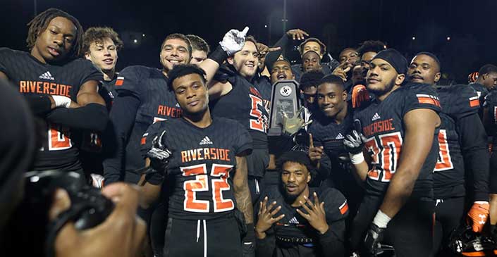 RCC Football Wins Southern Regional Championship, Advances to State Title Game